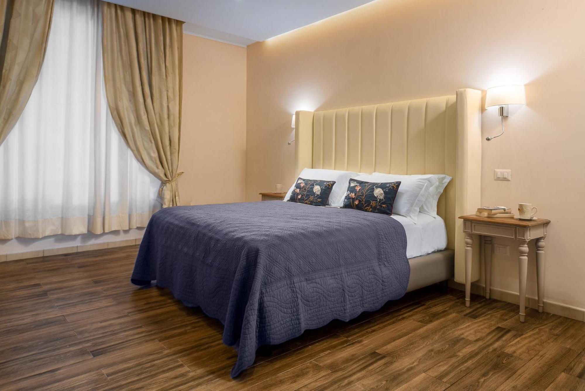 קליארי Onda Marina Suites מראה חיצוני תמונה