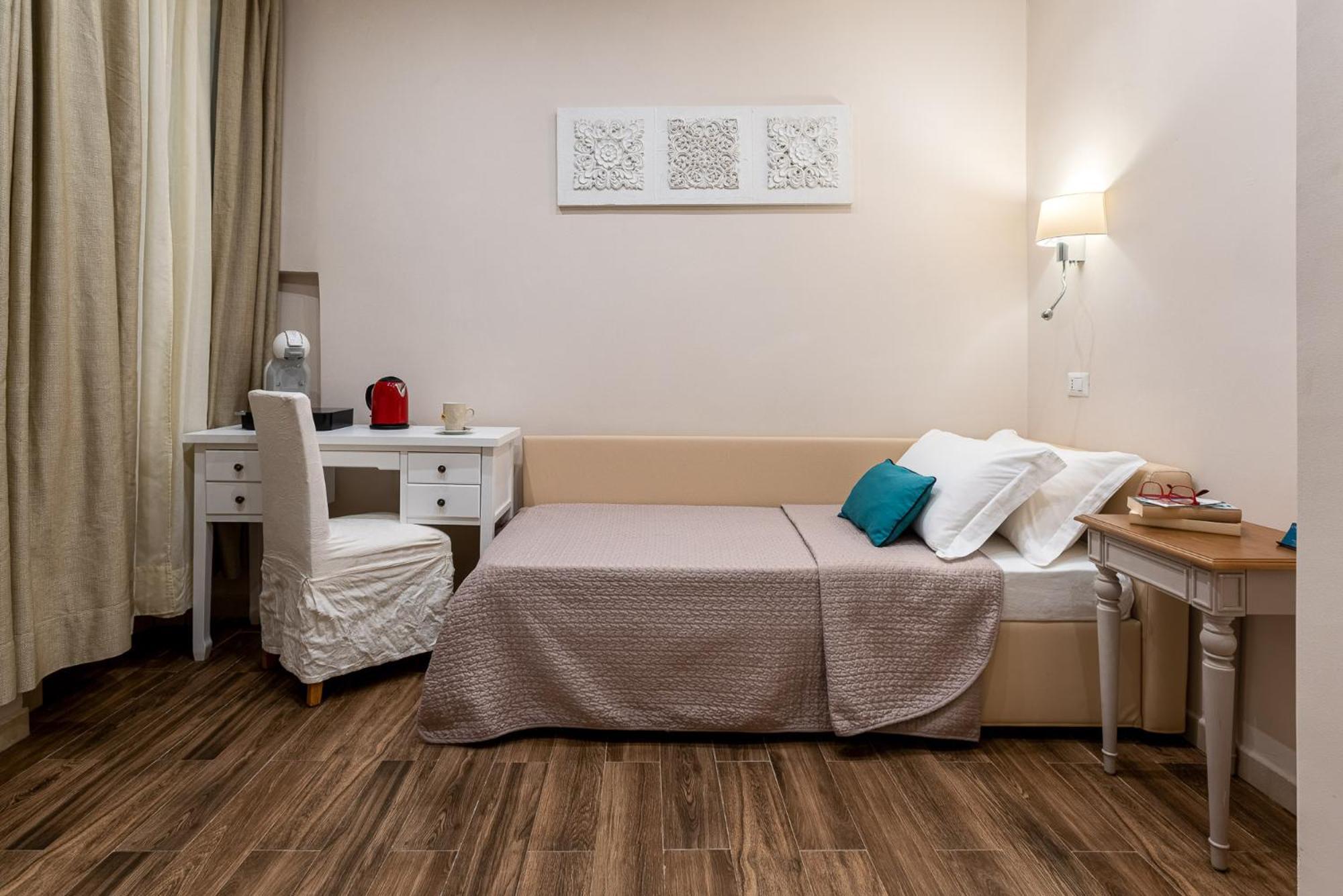 קליארי Onda Marina Suites מראה חיצוני תמונה