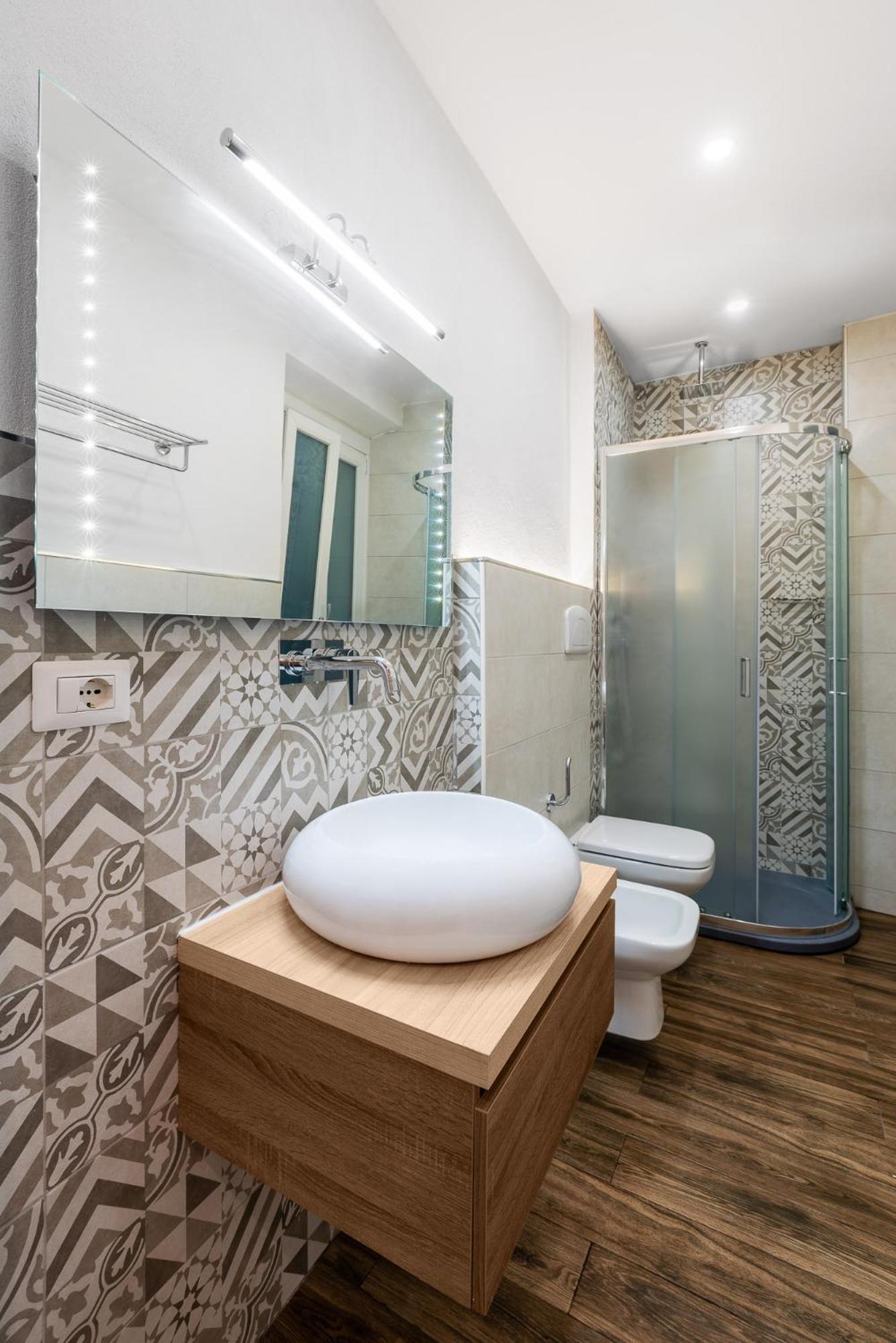 קליארי Onda Marina Suites מראה חיצוני תמונה