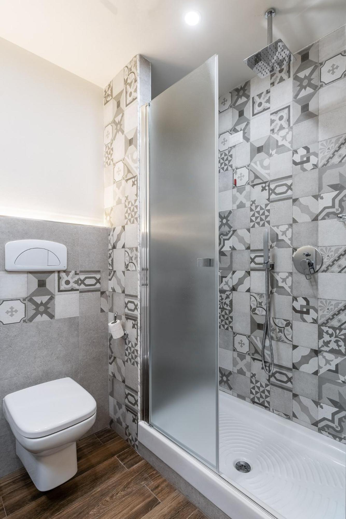 קליארי Onda Marina Suites מראה חיצוני תמונה